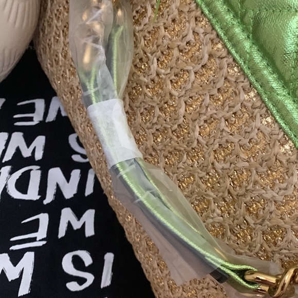 Kurt Geiger London
Raffia XXL Kensington Shoulder Bag - Picture 4 of 16